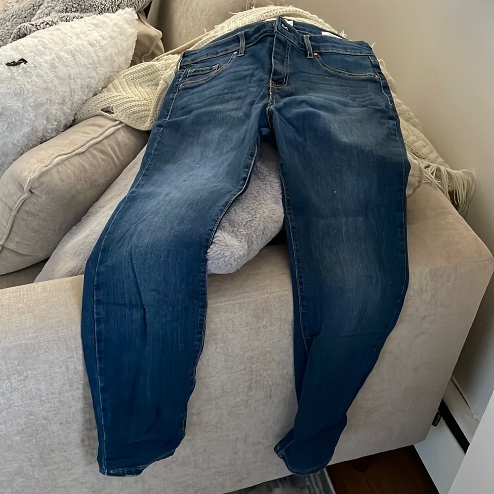 Jessica Simpson High Rise‎ Skinny - Picture 2 of 5